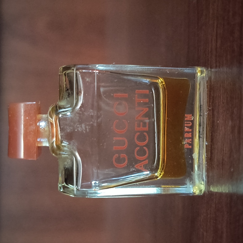 Gucci accent parfum